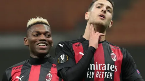 Milan visita a Sparta Praga