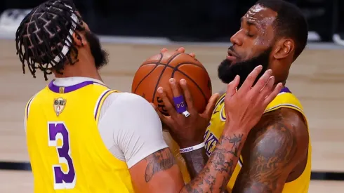 Anthony Davis y LeBron James