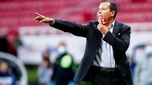 Necaxa anunció los fichajes de Diego Abella y Francisco Acuña