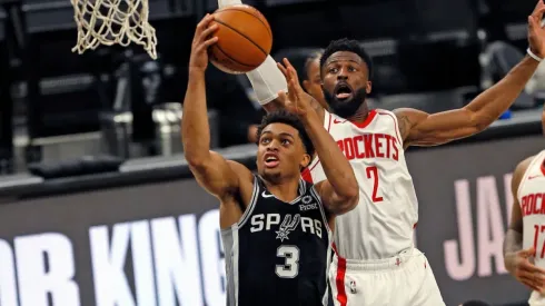 San Antonio Spurs vs. Houston Rockets juegan por una fecha más de la NBA este sábado (Getty Images)