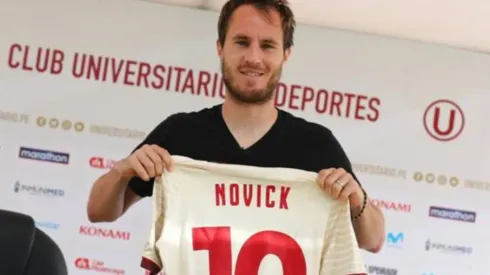 Antes de llegar a Universitario jugó en Peñarol, Guaraní, Cerro Porteño y Sol de América.