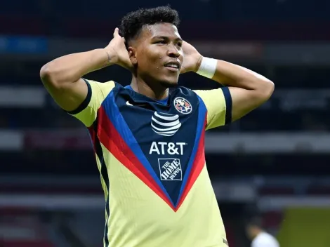 Roger entró y marcó un golazo para América