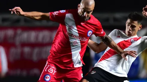 Los hinchas pidieron que le levanten la suspensión al 'Tanque' Silva