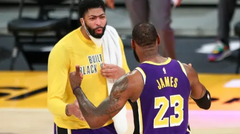 Anthony Davis y Tom Brady