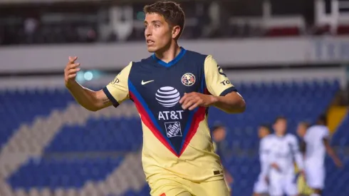 Santiago Cáseres jugará en Vélez Sarsfield de Argentina