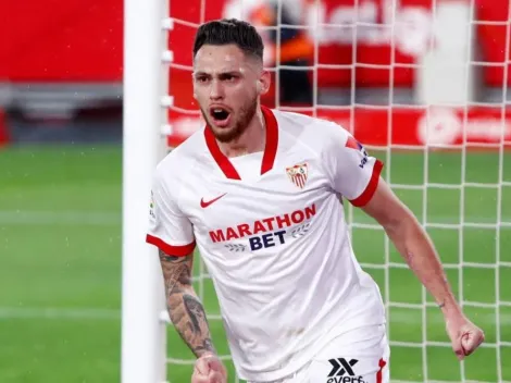 Liverpool va con todo por Ocampos e incluiría un jugador en la oferta