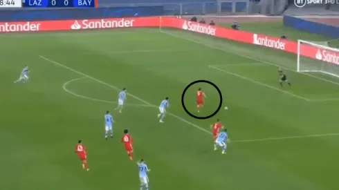 Lewandowski abrió la cuenta para Bayern Munich.