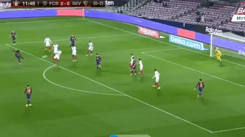 Qué clase de Dembélé es este: pensó, amagó y la clavó en un ángulo