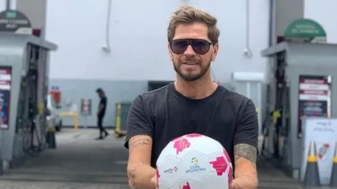 Video: lo que dijo Vignolo lejos del micrófono tras el gol de River