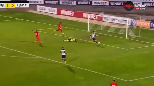 El errado del año pasó en Bulgaria: ni rivales ni compañeros supieron qué hizo