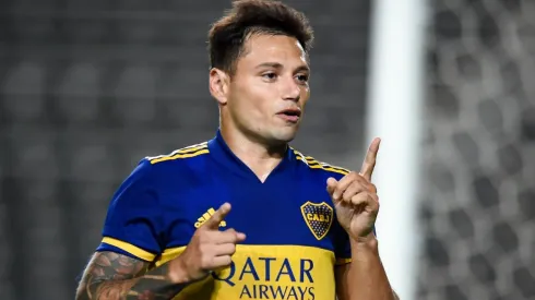 Mauro Zárate durante un partido de Boca.
