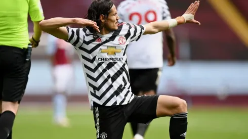 El festejo de Edinson Cavani para el 3-1.