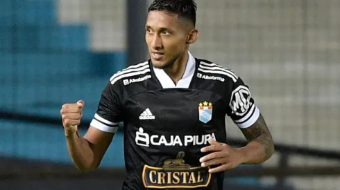 Christofer Gonzales de Sporting Cristal celebra tras marcar un gol (Getty).