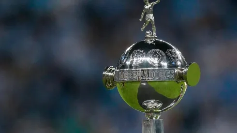 La historia del trofeo de la Copa Libertadores de América