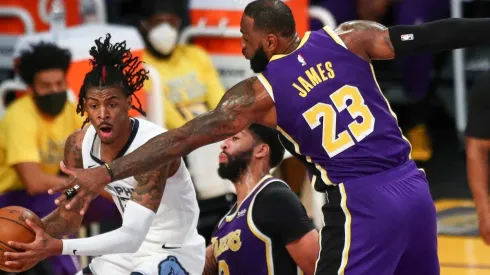 Ja Morant y LeBron James