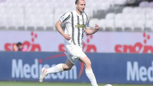 Giorgio Chiellini durante un encuentro con Juventus.