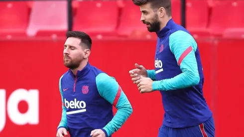 Lionel Messi y Gerard Piqué en el entrenamiento del Barcelona.