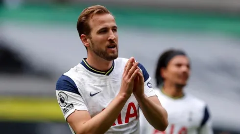 Harry Kane aguarda por el último intento de Manchester City por ficharlo.