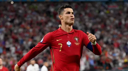 Video | Cristiano Ronaldo se enojó con un irlandés y le aplicó un correctivo
