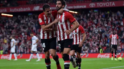 Festejo de gol de García con Bilbao.