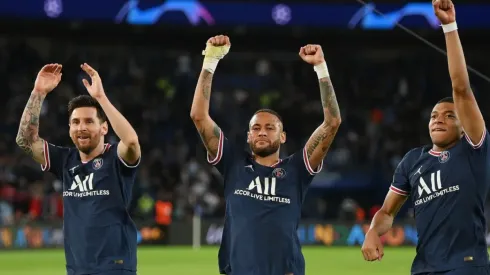 Lionel Messi, Neymar y Kylian Mbappé en un encuentro con PSG.