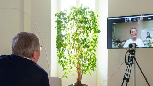 Bach y Peng Shuai, en videollamada