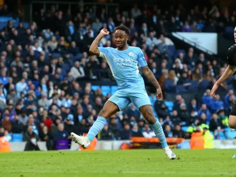 Manchester City pone trabas al traspaso de Sterling a Barcelona