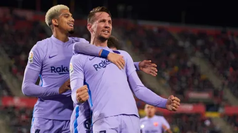 Luuk de Jong volvió a marcar para Barcelona.