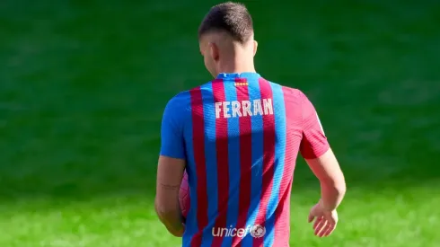 Ferrán Torres en su presentación en Barcelona.