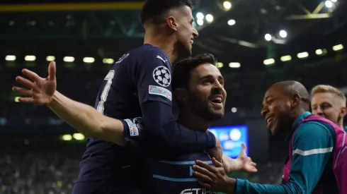Manchester City golea en Portugal con doblete de Bernardo Silva.