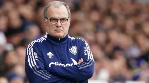 Marcelo Bielsa dejó de ser el entrenador de Leeds.