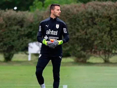 Guillermo De Amores, arquero de la selección Uruguay, suena para un gigante brasileño