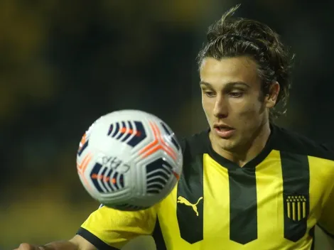 Canobbio viajó a Brasil y Peñarol tiene en puerta a su reemplazo