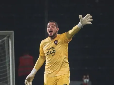 El arquero de Cerro Porteño increpó a un pasapelotas de Olimpia