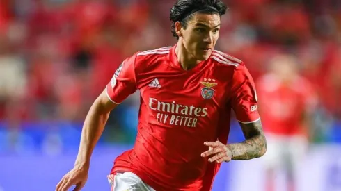 Núñez en acción con Benfica.