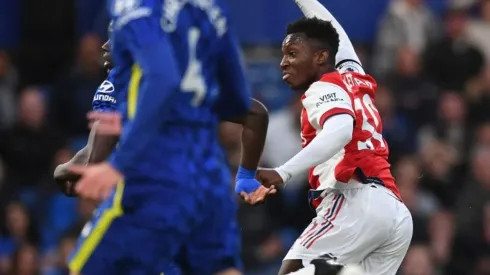 Arsenal en momento de un gol ante Chelsea.