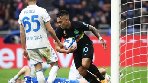 Lautaro Martínez anotó un gol clave para que Inter se vaya al descanso con empate ante Empoli.