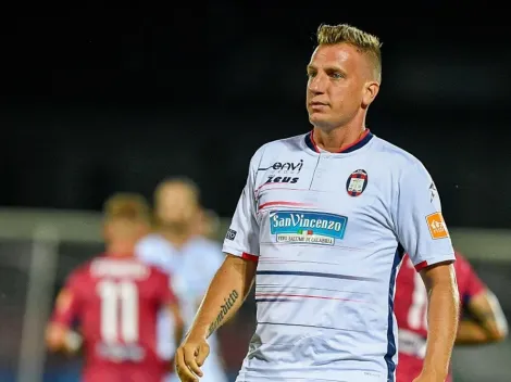 Si compra al Birmingham, Maxi López llevaría a un goleador mundialista