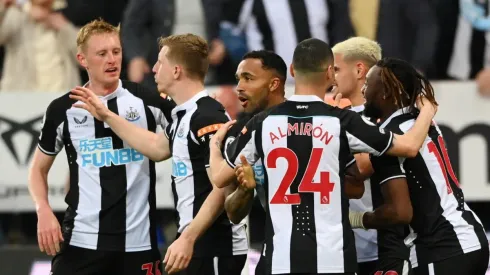 Newcastle se llevó los tres puntos ante Arsenal.
