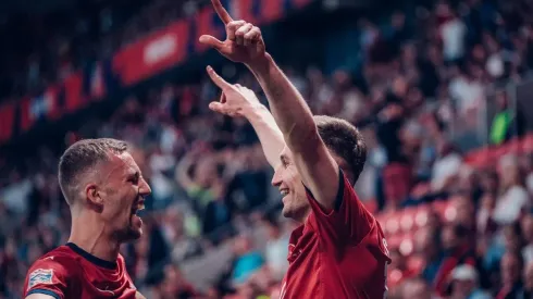 Jan Kuchta anotó el primer gol para República Checa.