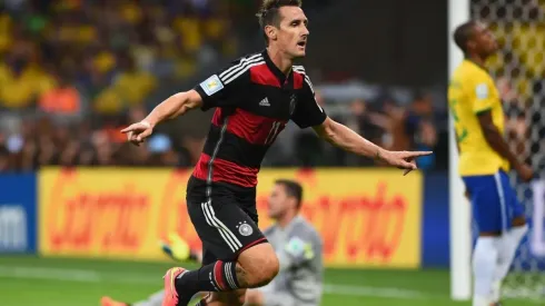 Miroslav Klose, uno de los campeones del mundo mayor de 35 años.