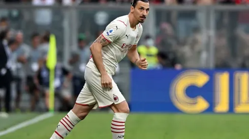 Zlatan en acción con Milan.