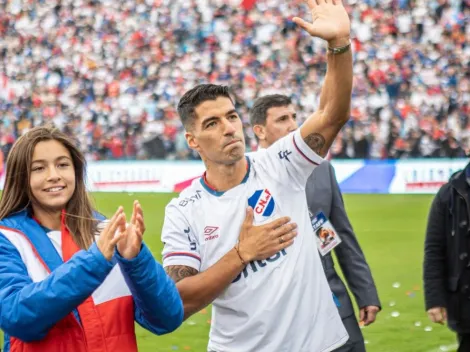 Luis Suárez en Nacional, se puso la camiseta en el Gran Parque Central