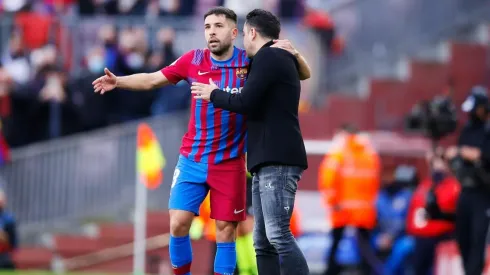 Xavi busca competencia para Jordi Alba.