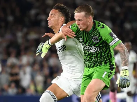 Rodrigo se lesionó el hombro y los servicios médicos le pusieron máscara de oxígeno