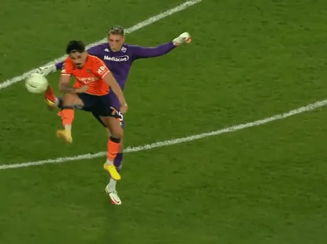 VIDEO | Fiorentina fue goleado en Turquía con insólito regalo de su arquero