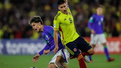 Situación de partido entre Brasil y Colombia.