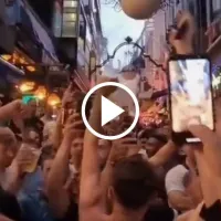 VIDEO A puro Oasis: Así viven los hinchas del City la previa de la final de Champions en Estambul