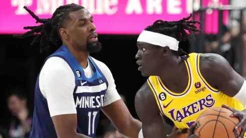 Naz Reid y Wenyen Gabriel.