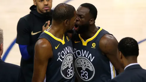 Kevin Durant y Draymond Green.